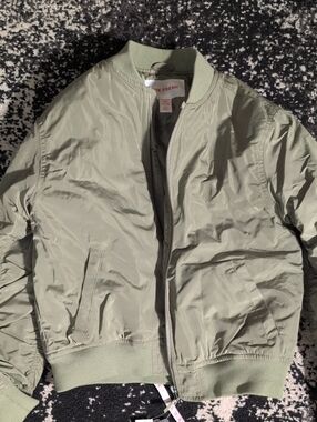 Girls'/Women's Olive Green Bomber Jacket XL/XS